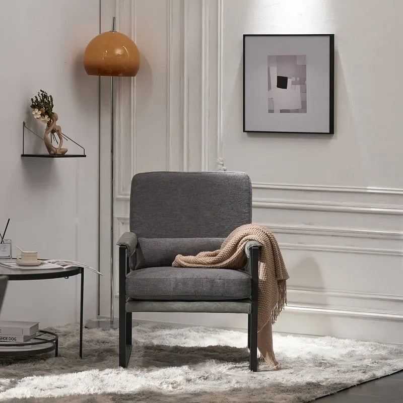 Chaise de loisirs moderne à armature en fer simple
