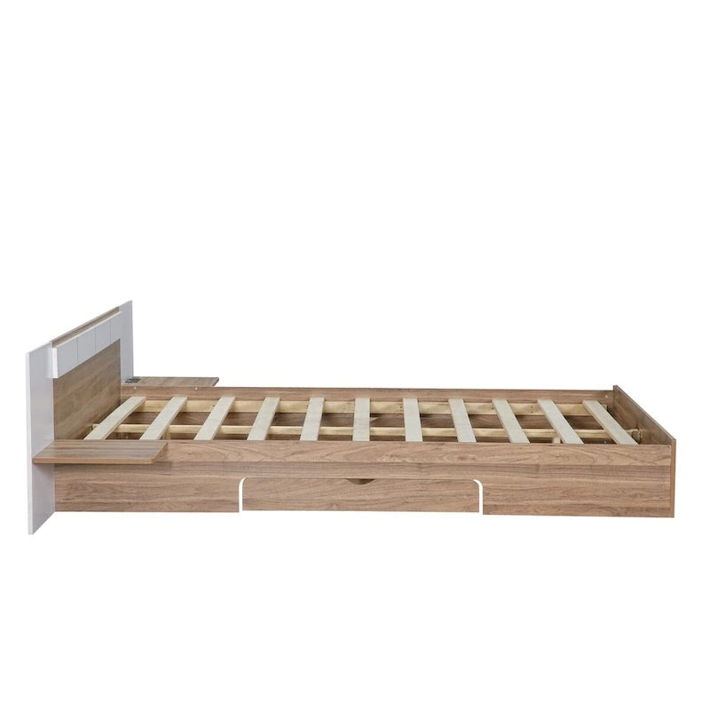 Lit plateforme queen-size avec tête de lit